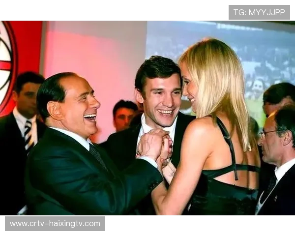 足球传奇明星合影相框，珍藏无尽辉煌时刻，见证荣耀与激情的完美呈现